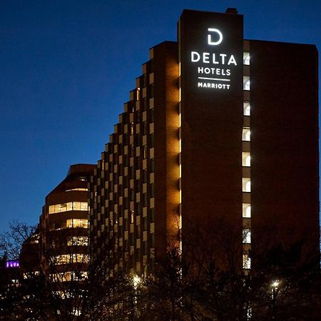 Delta Hotels By Marriott Toronto Місісаґа Екстер'єр фото